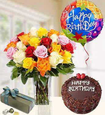 Bouquet of roses in vase , chocolates, cake and balloons - ΓΛΥ 072240