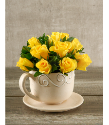 Yellow Roses in holder
