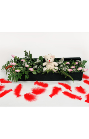 Box with roses and toys - VAL 11014
